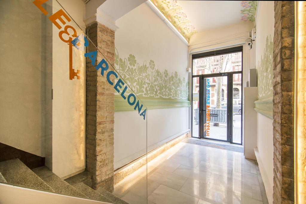 Happy People Sagrada Familia Apartments Barselona Dış mekan fotoğraf